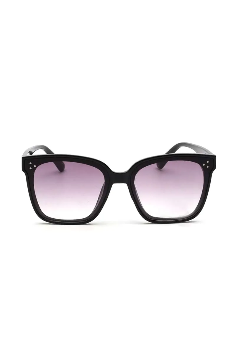 9297 Sun | Black w/grey | Solbrille fra Sunny Side Up