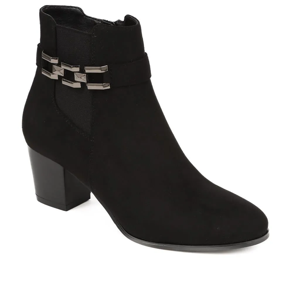 Block Heeled Ankle Boots  - SANYI40029 / 325 987