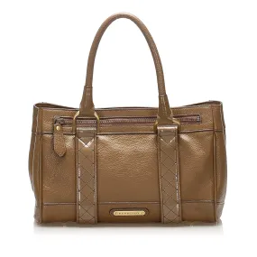 Burberry Leather Handbag (SHG-14681)