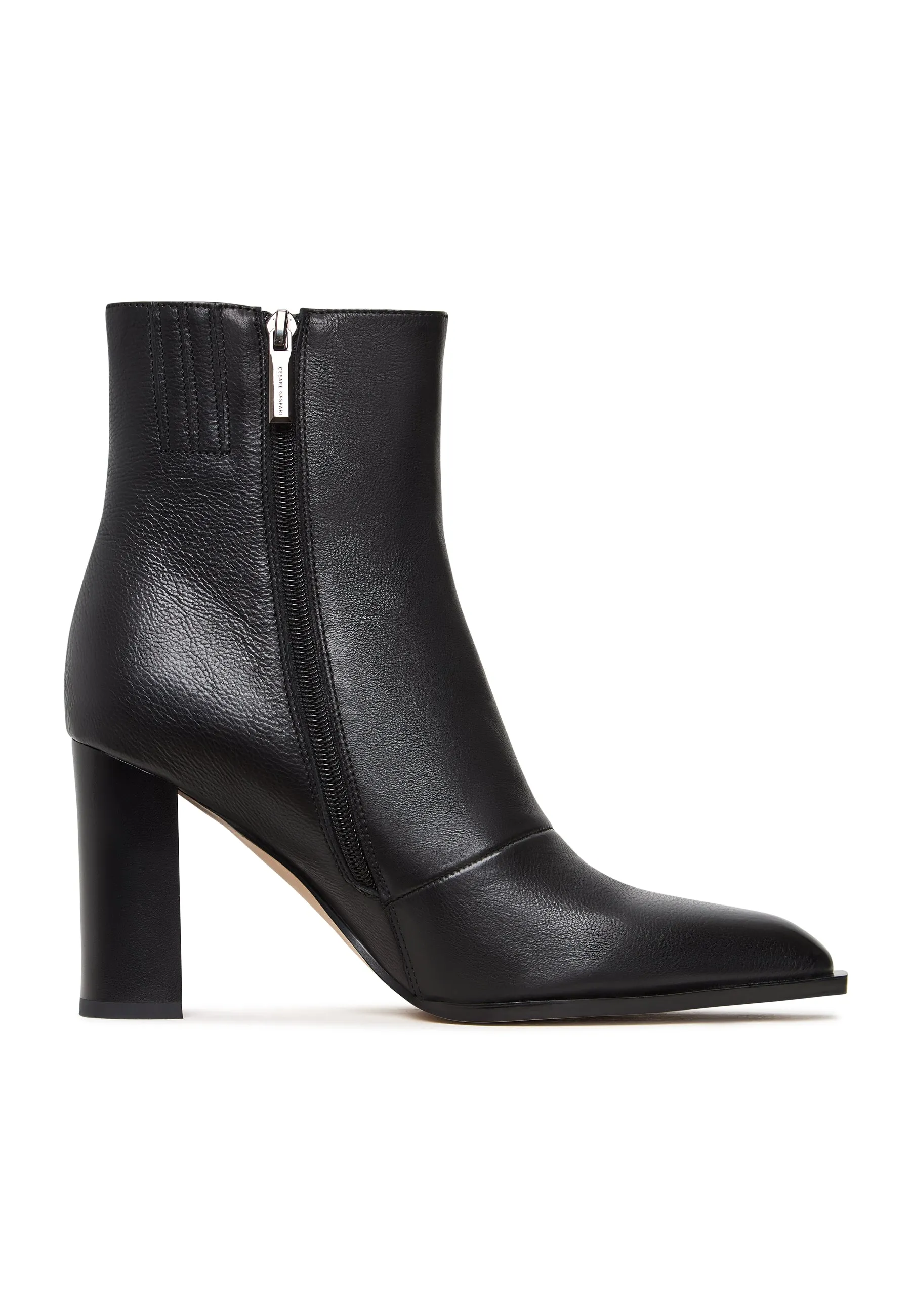 Chic Block Heel Boots Athena - Black