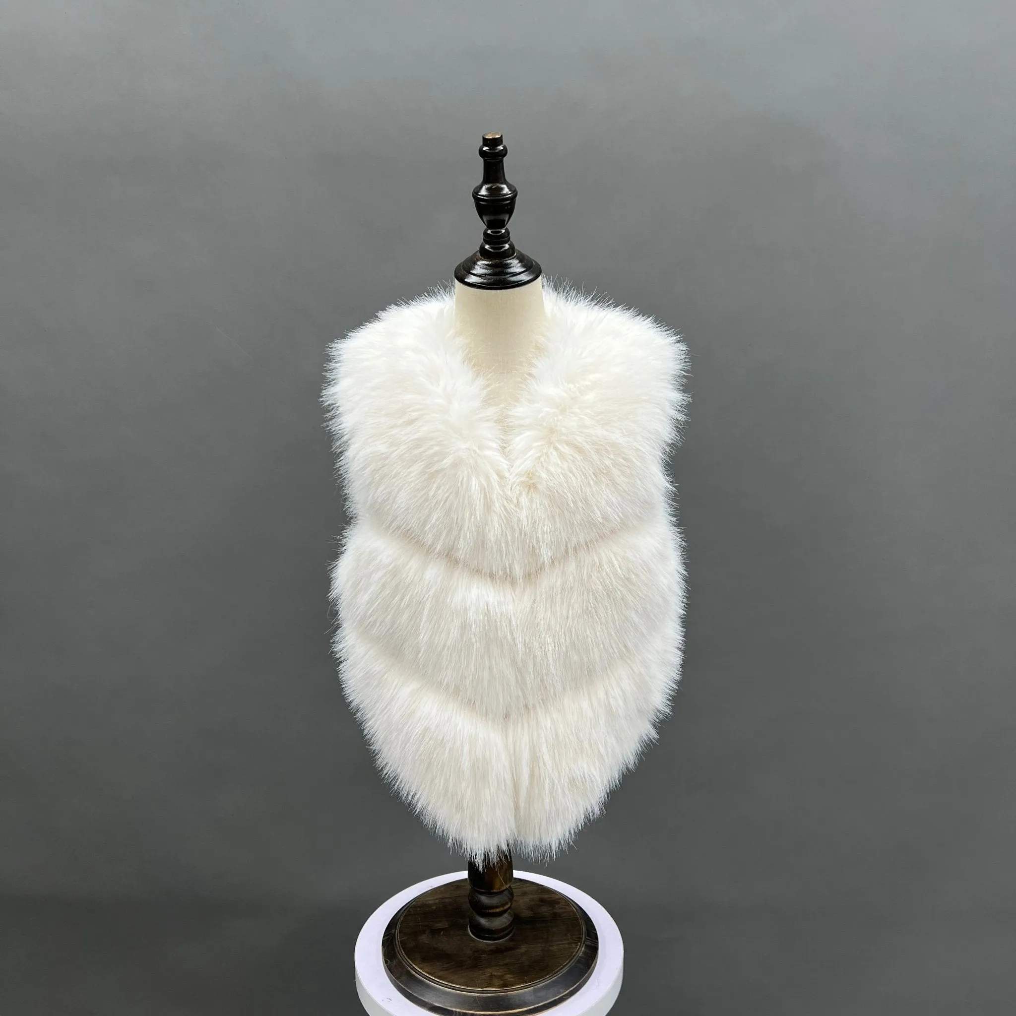 Childrens Cream Premium Faux Fur Short Gilet