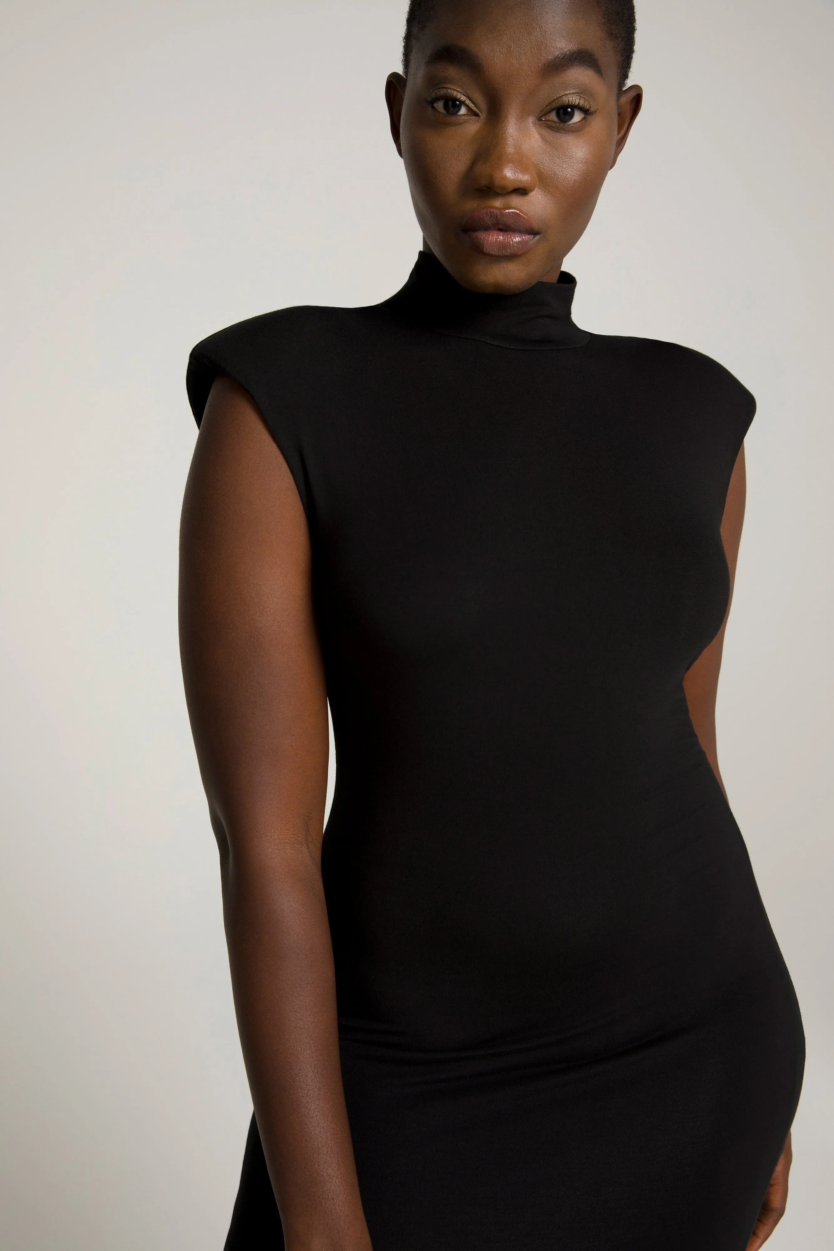 MOCK NECK POWER DRESS | BLACK001