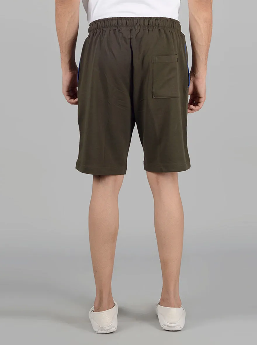 Olive Solid Regular Fit Shorts | JadeBlue