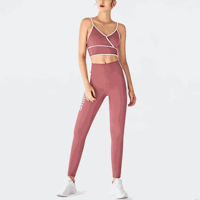 The gym run or jog a two-piece set