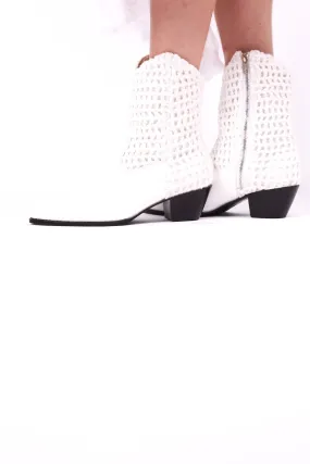 WHITE HAND CROCHET LEATHER ANKLE BOOTS NENNA